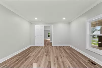 805 W 5th Avenue, Lexington, NC 27292 - Photo 18