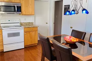 904 Fairidge Dr, Jamestown, NC 27282 - Photo 8