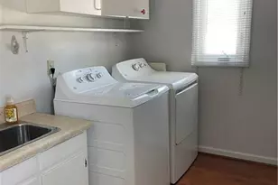 904 Fairidge Dr, Jamestown, NC 27282 - Photo 14