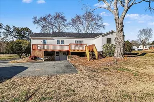 5512 Winona St, Winston-Salem, NC 27106 - Photo 26