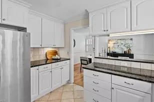 2912 W Cornwallis Dr, Greensboro, NC 27408 - Photo 10