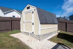 492 Troy Landing, Winston-Salem, NC 27107 - Photo 10