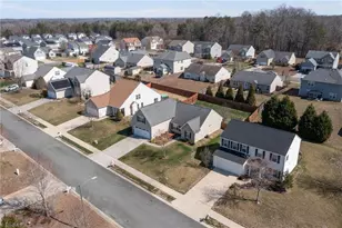 2537 Macleod St, Burlington, NC 27217 - Photo 32