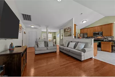 2537 Macleod Street, Burlington, NC 27217 - Photo 6