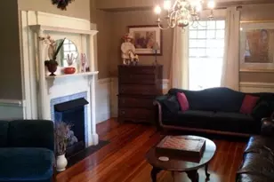 216 W Hunter St, Madison, NC 27025 - Photo 2