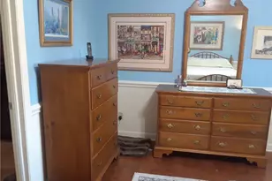 216 W Hunter St, Madison, NC 27025 - Photo 10