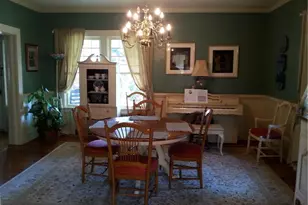 216 W Hunter St, Madison, NC 27025 - Photo 4