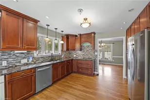 511 Canterwood Dr, Mebane, NC 27302 - Photo 14