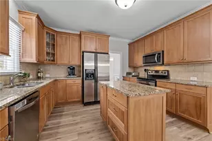 7511 Kristen Dr, Oak Ridge, NC 27310 - Photo 12