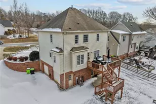 7511 Kristen Dr, Oak Ridge, NC 27310 - Photo 32