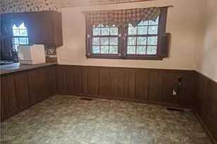 707 N 9th St, Mebane, NC 27302 - Photo 4