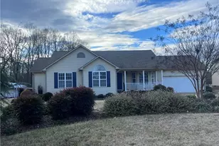 3523 Old Mountain Rd, Trinity, NC 27370 - Photo 2