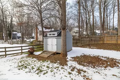 2602 Regents Park Lane, Greensboro, NC 27455 - Photo 30