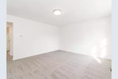 525 Texas Avenue, Burlington, NC 27217 - Photo 4