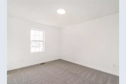 525 Texas Avenue, Burlington, NC 27217 - Photo 16