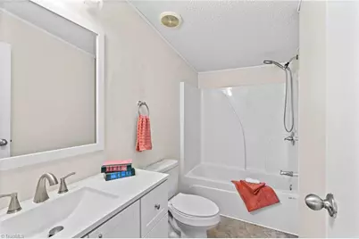 211 Forest Hollow Drive, Statesville, NC 28677 - Photo 40