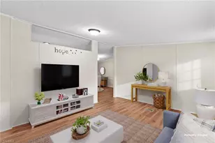 211 Forest Hollow Dr, Statesville, NC 28677 - Photo 8