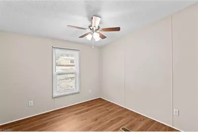 211 Forest Hollow Drive, Statesville, NC 28677 - Photo 38