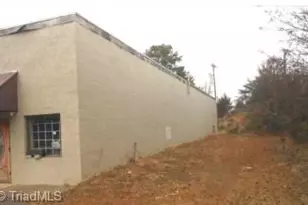 2505 Viceroy Dr, Winston-Salem, NC 27103 - Photo 4