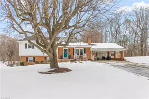 2659 Hamilton Rd, Burlington, NC 27217 - Photo 2