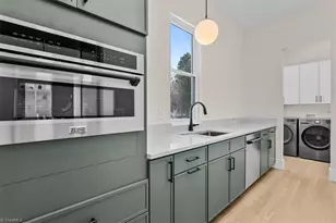 833 Dunleigh Dr, Burlington, NC 27215 - Photo 16