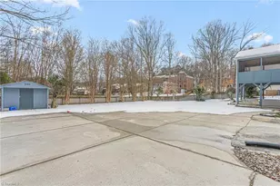 1204 Pebble Dr, Greensboro, NC 27410 - Photo 44