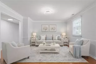 1204 Pebble Dr, Greensboro, NC 27410 - Photo 14