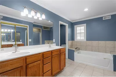 1204 Pebble Drive, Greensboro, NC 27410 - Photo 28