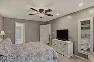 317 Canterbury Rd, High Point, NC 27262 - Photo 18