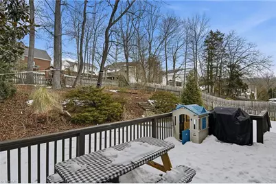 317 Canterbury Road, High Point, NC 27262 - Photo 30