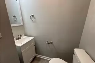 2405 Atlanta St, Greensboro, NC 27406 - Photo 16