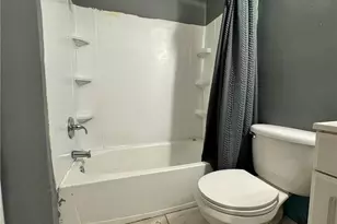 201 E Harden St, Graham, NC 27253 - Photo 16