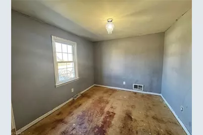 201 E Harden Street, Graham, NC 27253 - Photo 8