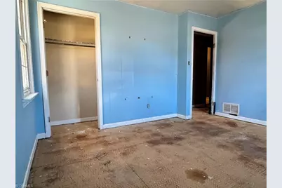 201 E Harden Street, Graham, NC 27253 - Photo 10