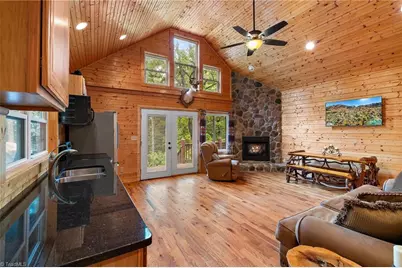 1158 Staghorn Road, Purlear, NC 28665 - Photo 2