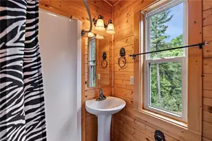 1158 Staghorn Rd, Purlear, NC 28665 - Photo 18