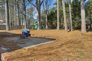 2502 Netherwood Dr, Greensboro, NC 27408 - Photo 32