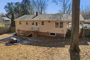 2502 Netherwood Dr, Greensboro, NC 27408 - Photo 28