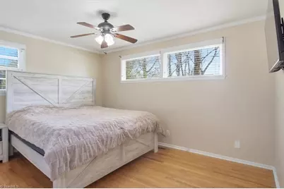 2502 Netherwood Drive, Greensboro, NC 27408 - Photo 10