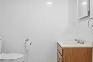 2502 Netherwood Dr, Greensboro, NC 27408 - Photo 22