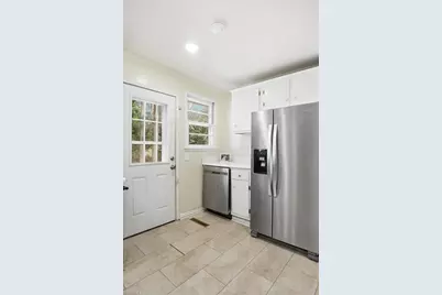 2502 Netherwood Drive, Greensboro, NC 27408 - Photo 16