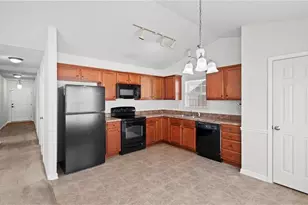 1174 Waterlyn Dr, Greensboro, NC 27405 - Photo 22