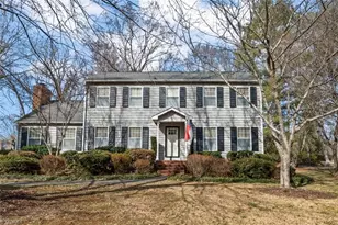 219 Prestwick Dr, High Point, NC 27265 - Photo 4