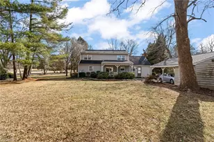 219 Prestwick Dr, High Point, NC 27265 - Photo 36