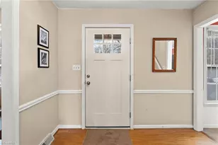 219 Prestwick Dr, High Point, NC 27265 - Photo 4