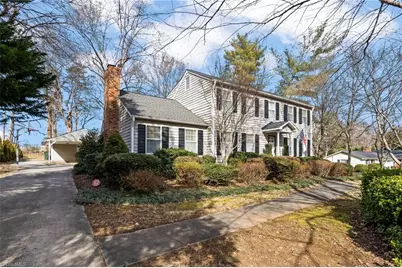 219 Prestwick Drive, High Point, NC 27265 - Photo 4