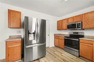 3904 Whispering Willows Dr, Greensboro, NC 27406 - Photo 16