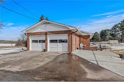 3937 W Old US Highway 421, Hamptonville, NC 27020 - Photo 42