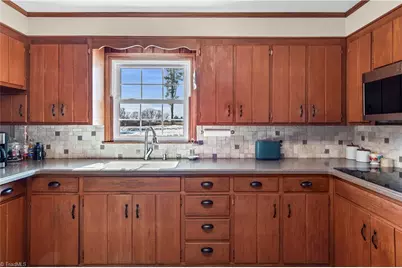 3937 W Old US Highway 421, Hamptonville, NC 27020 - Photo 14