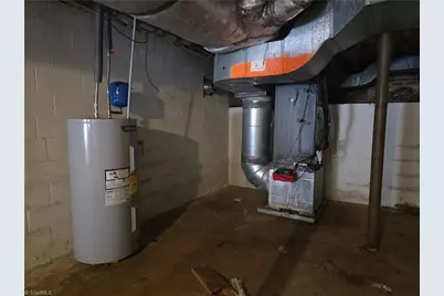 4328 Stokesdale Avenue, Winston-Salem, NC 27101 - Photo 26